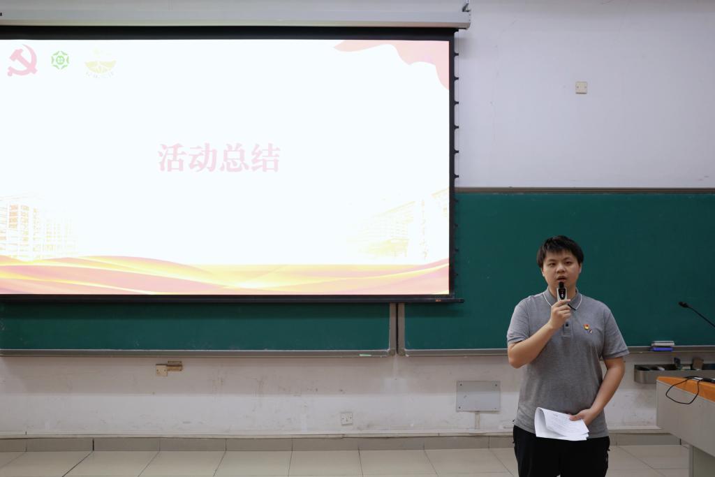营造浓厚的红色欧冠联赛携手2026世