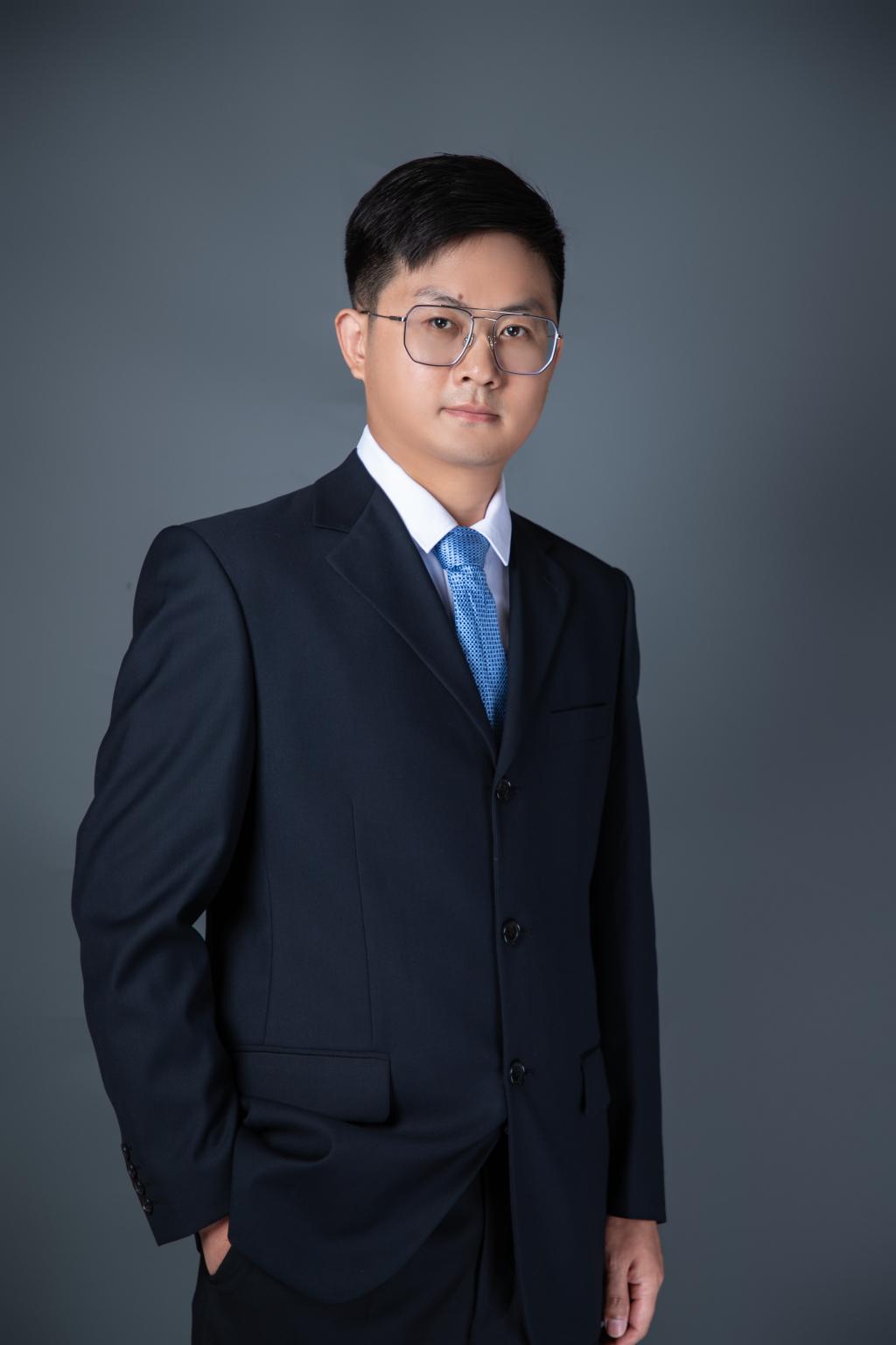 解玉磊